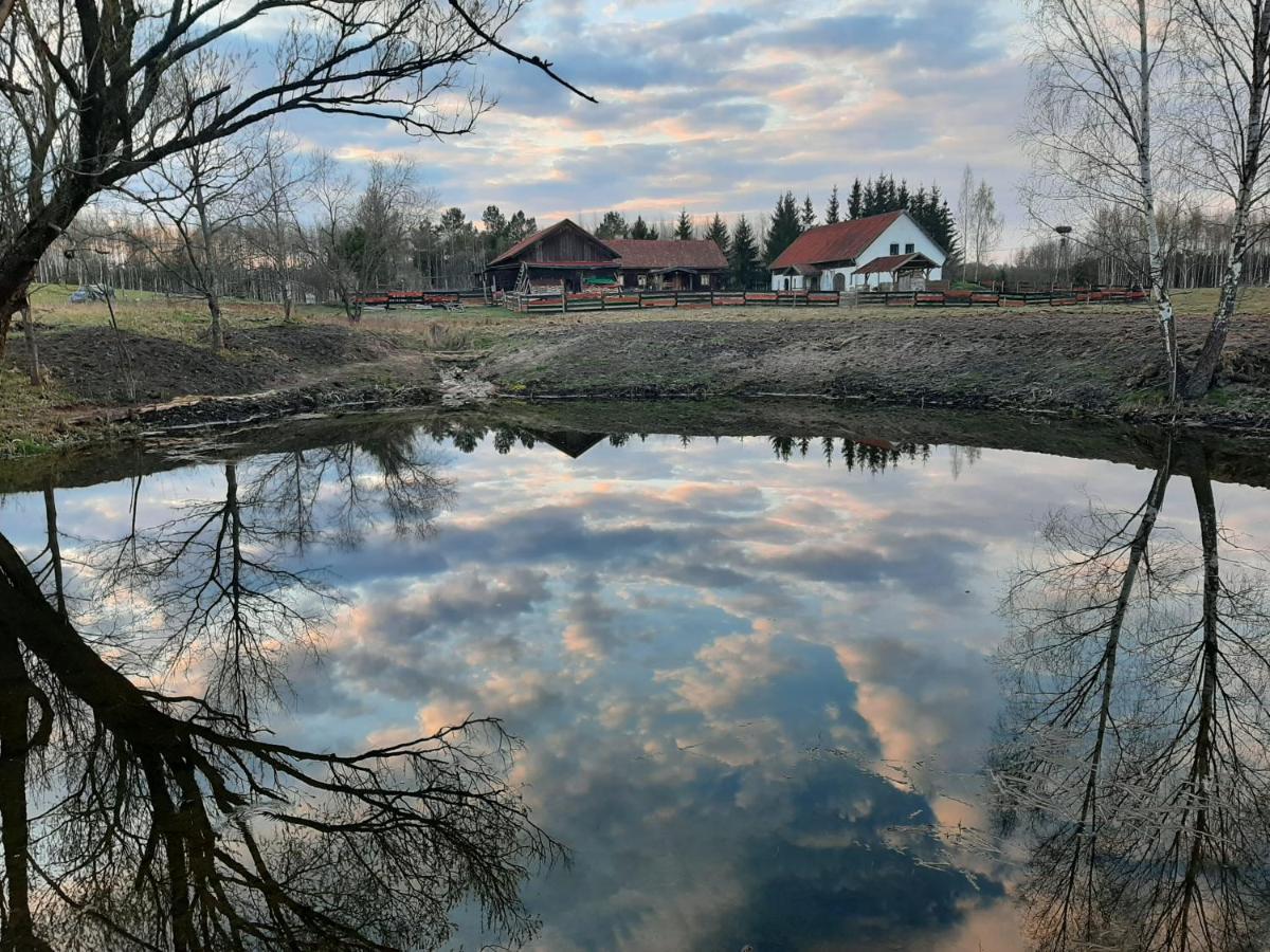Jablkowo-Na Skraju Puszczy Boreckiej Sniadania W Cenie Яблоново Екстер'єр фото